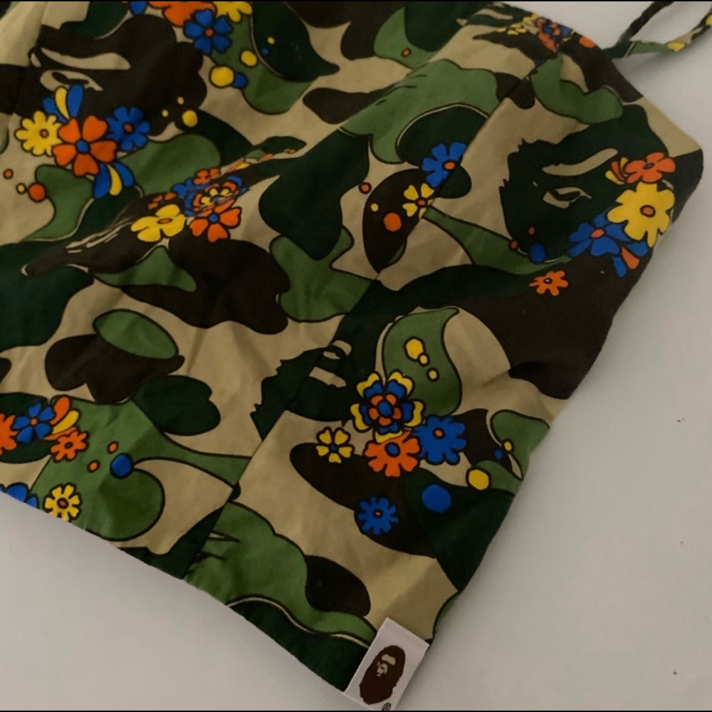 AUTHENTIC BAPE CROP TOP - Picture 2 of 2